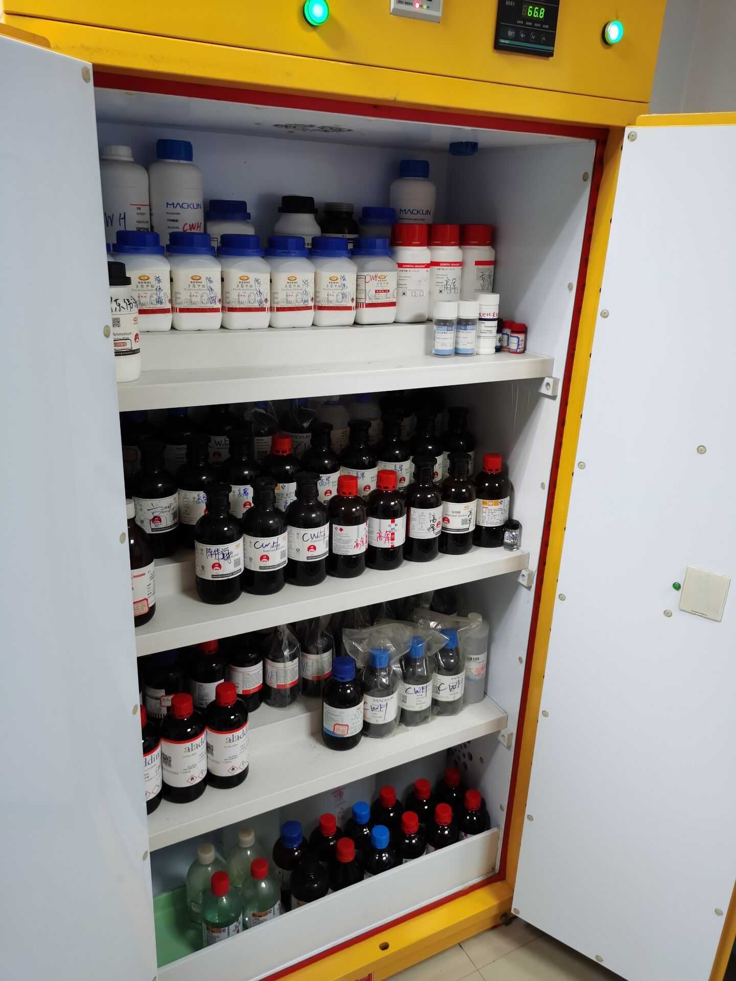 365上市公司(英国)集团